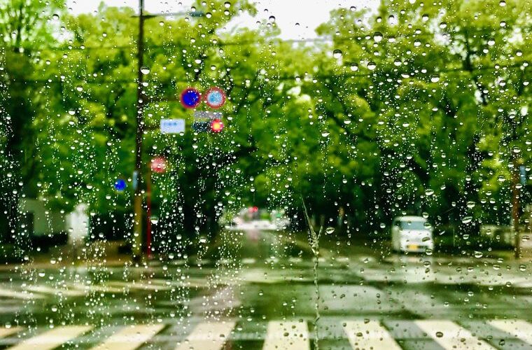 東大阪　防水工事　梅雨